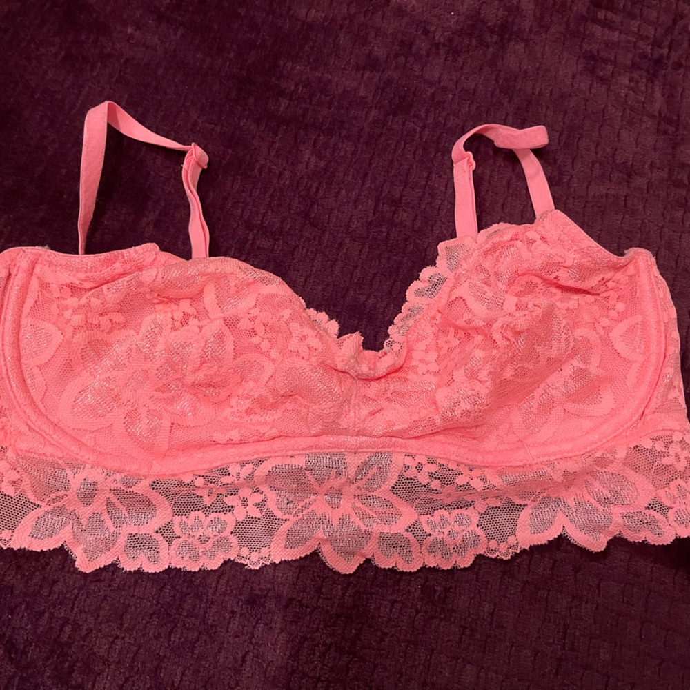 Pink bralet